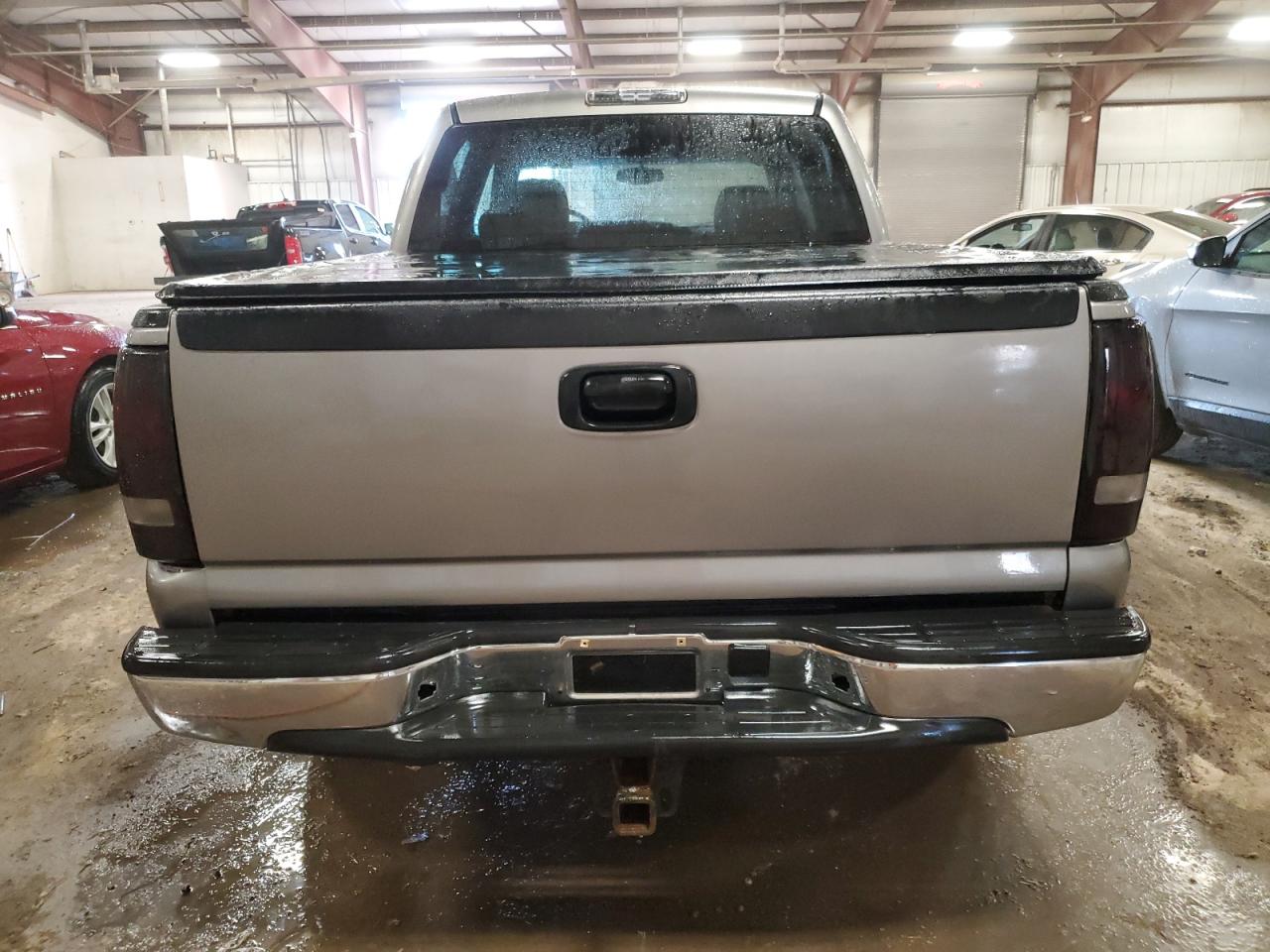 2007 Chevrolet Silverado - Image 6