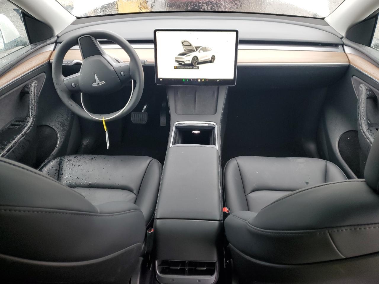 2024 Tesla Model Y VIN: 7SAYGDEE1RF124192 Lot: 48789325