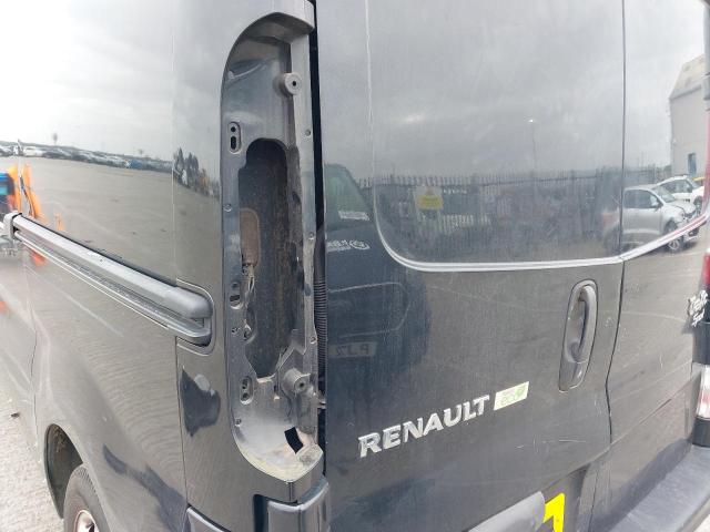 2011 RENAULT TRAFIC SL2