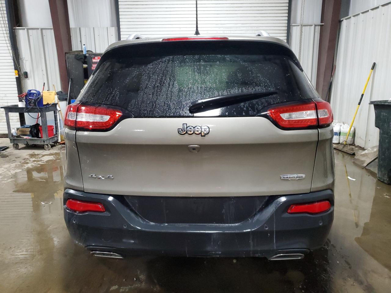 2016 Jeep Grand Cherokee - Image 6