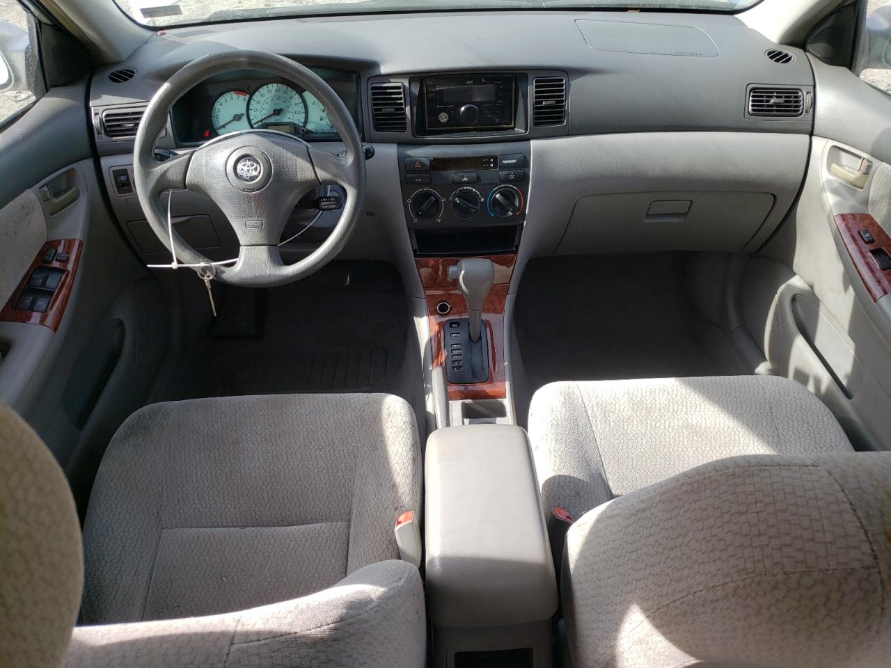 2004 Toyota Corolla - Image 8