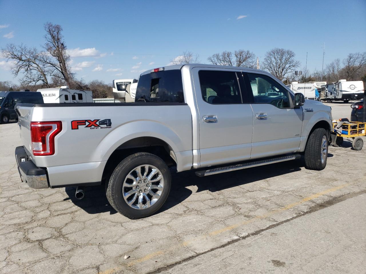 2015 Ford F-150 - Image 3