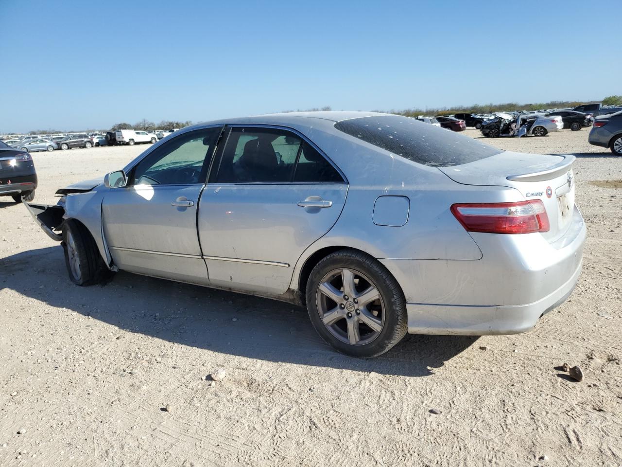 2009 Toyota Camry - Image 2