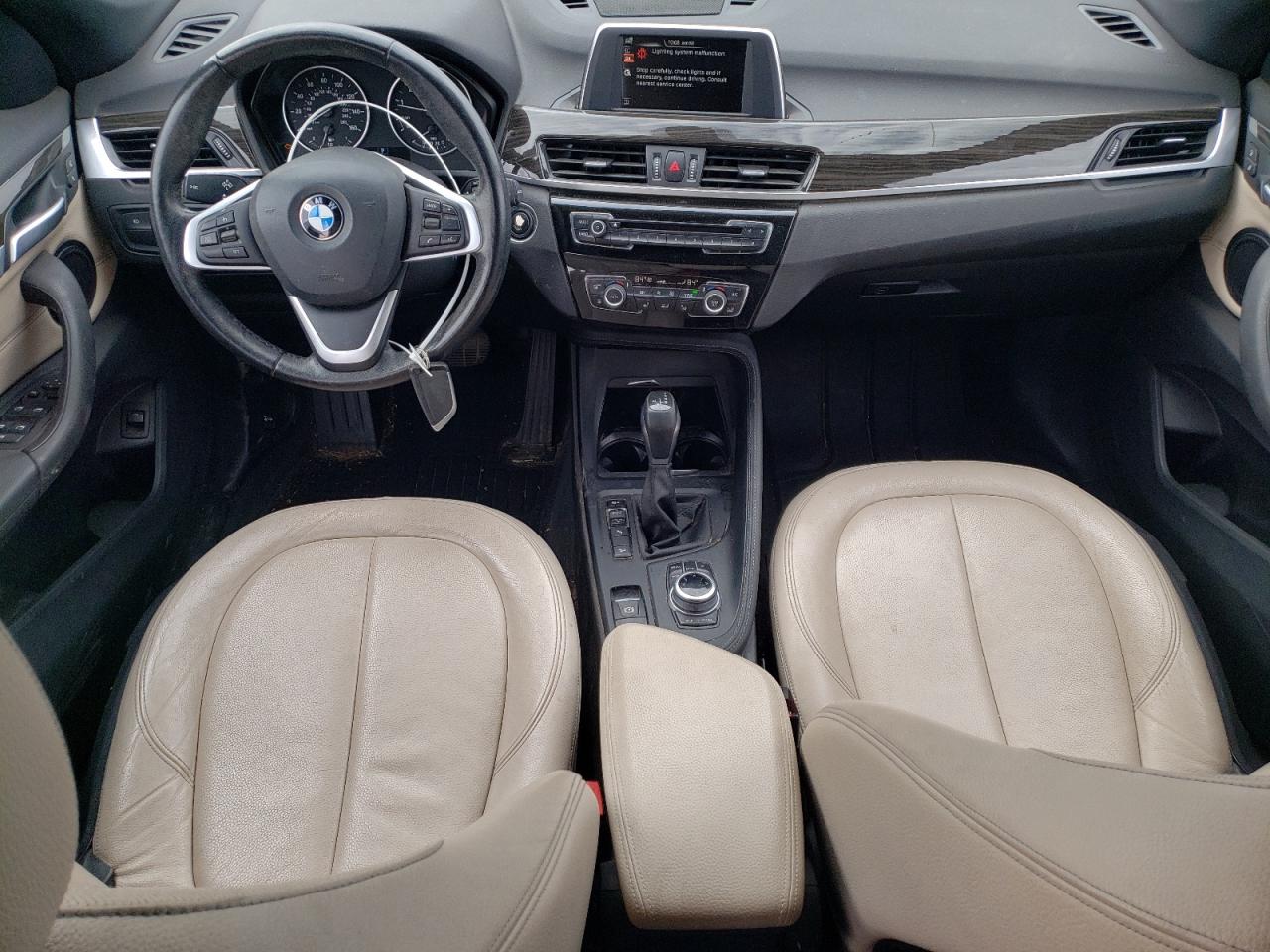 2017 BMW X1 - Image 8
