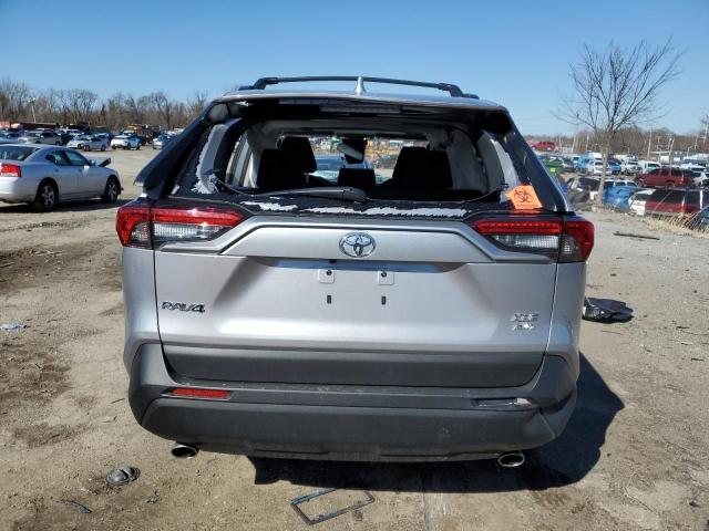  TOYOTA RAV4 2024 Srebrny