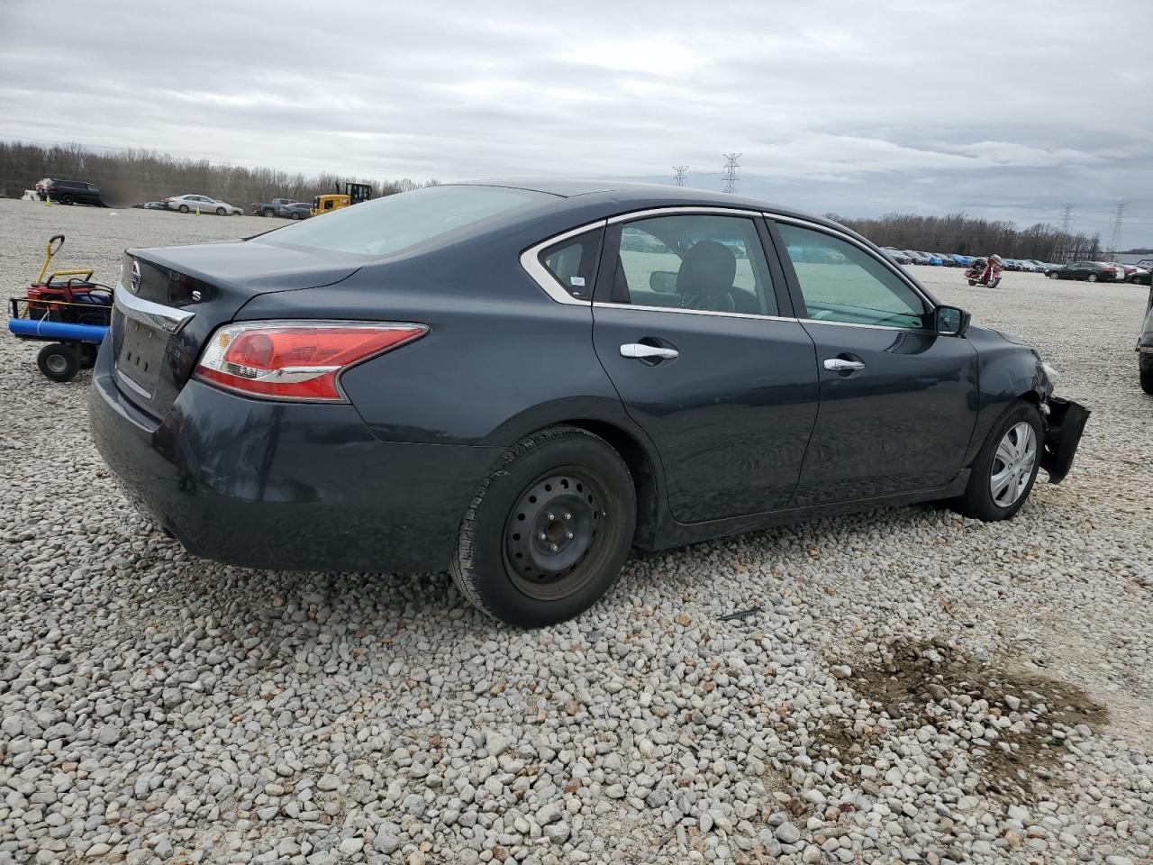 2015 Nissan Altima - Image 3