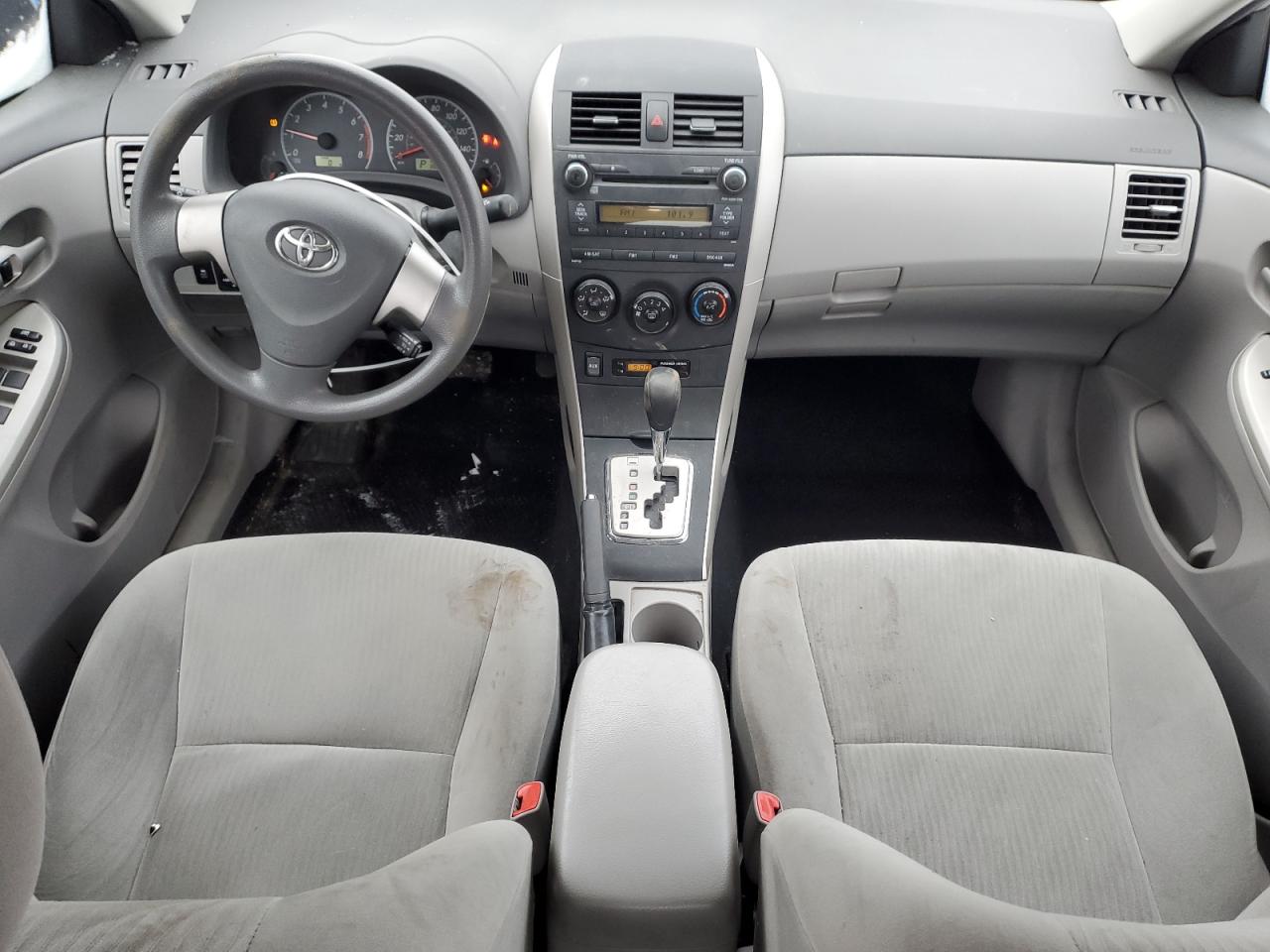 2010 Toyota Corolla - Image 8