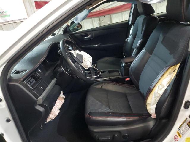 Sedans TOYOTA CAMRY 2017 White