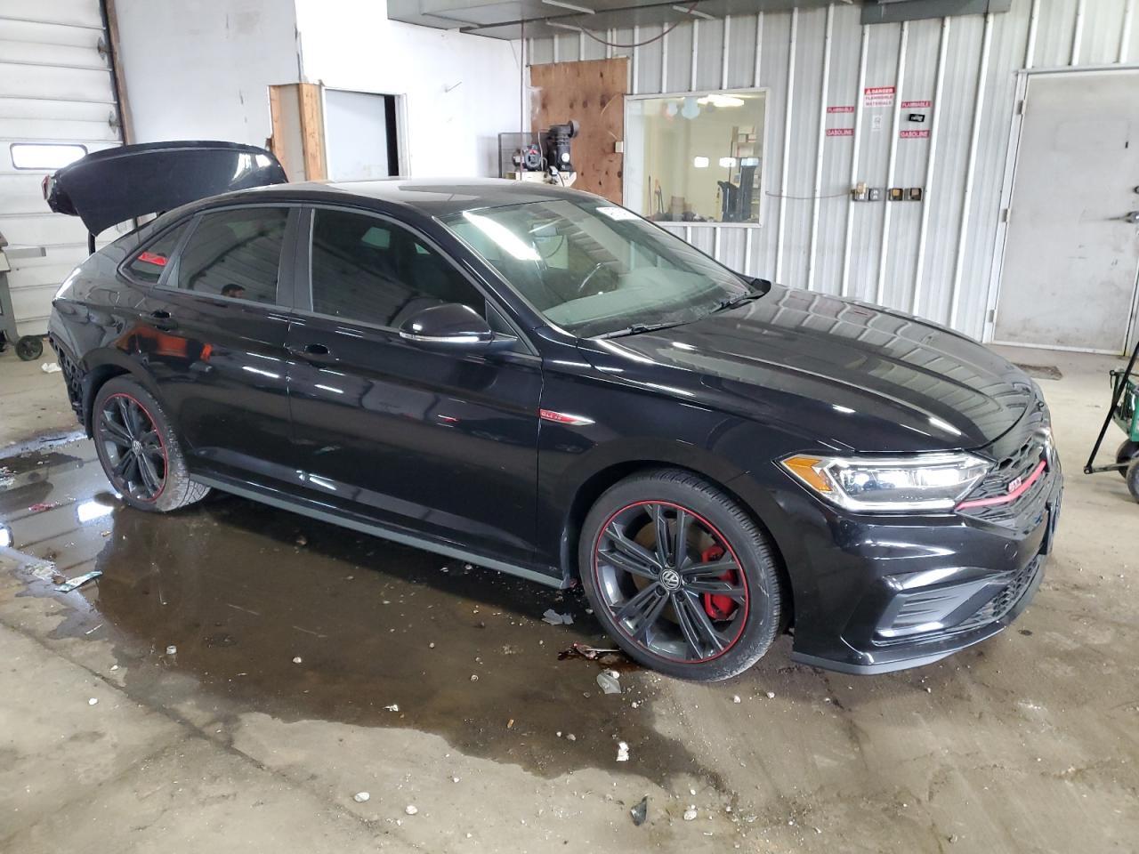 2019 Volkswagen Jetta - Image 4