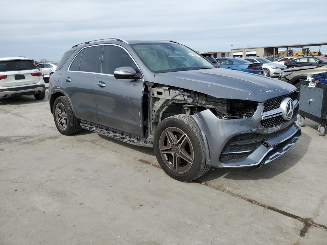 2021 Mercedes-Benz GLE - Image 4
