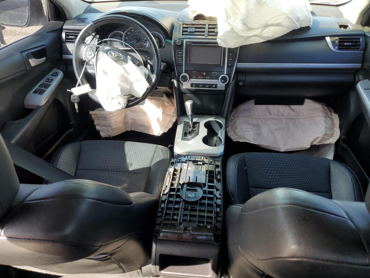 2012 Toyota Camry - Image 8