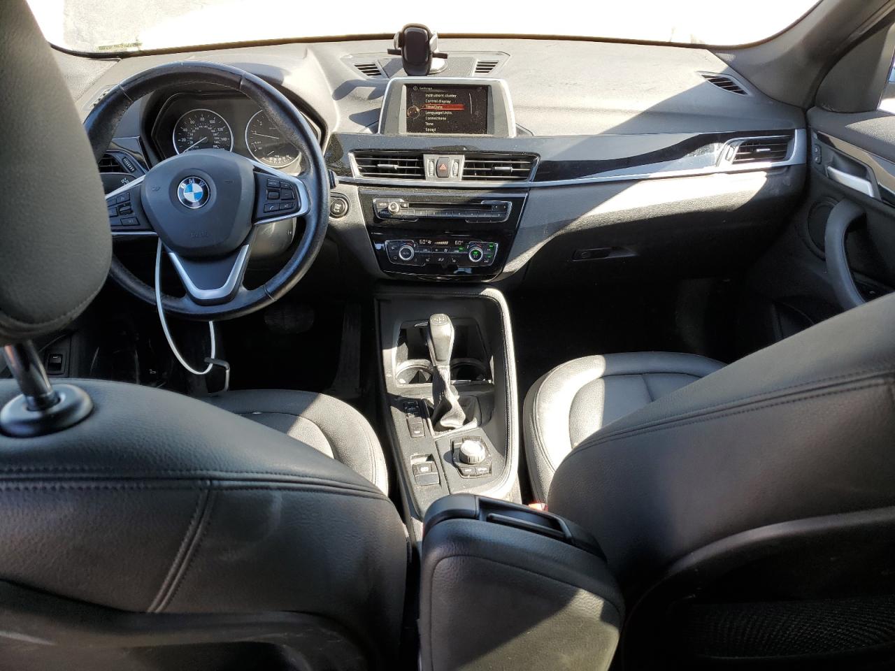 2017 BMW X1 - Image 8