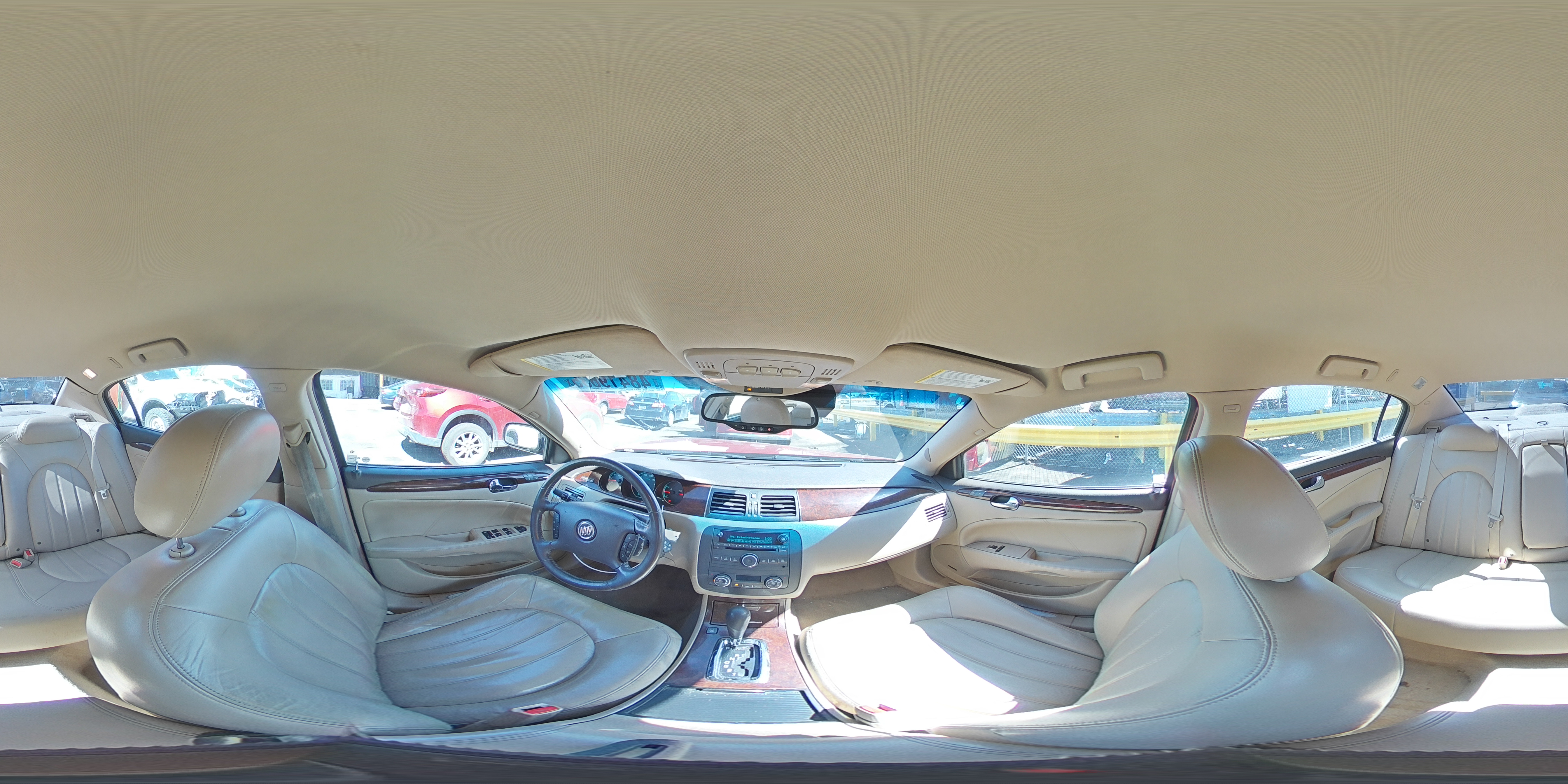 2011 Buick Lucerne - Image 12