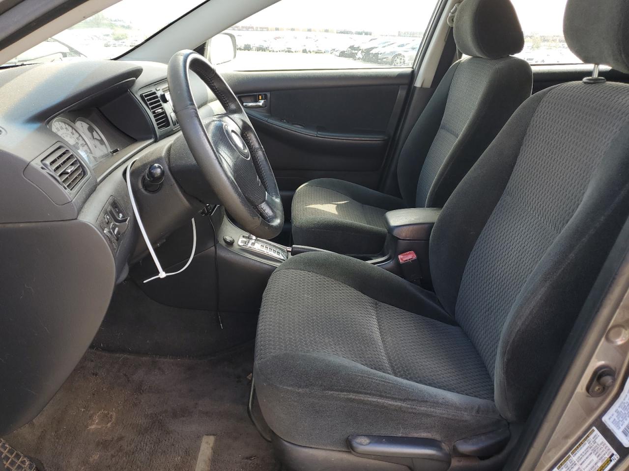 2005 Toyota Corolla - Image 7