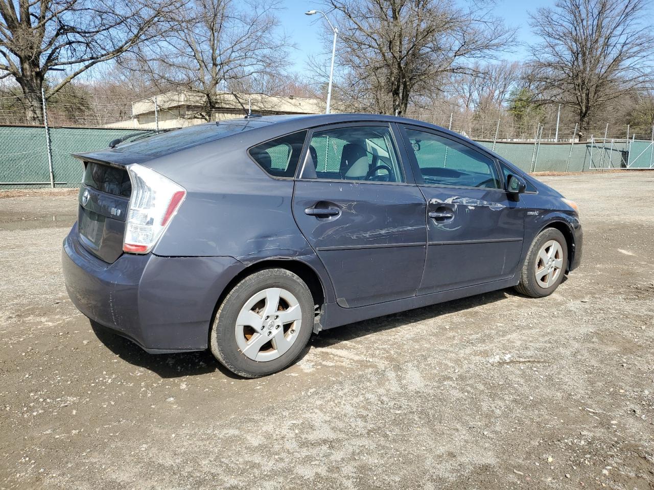 2011 Toyota Prius - Image 3