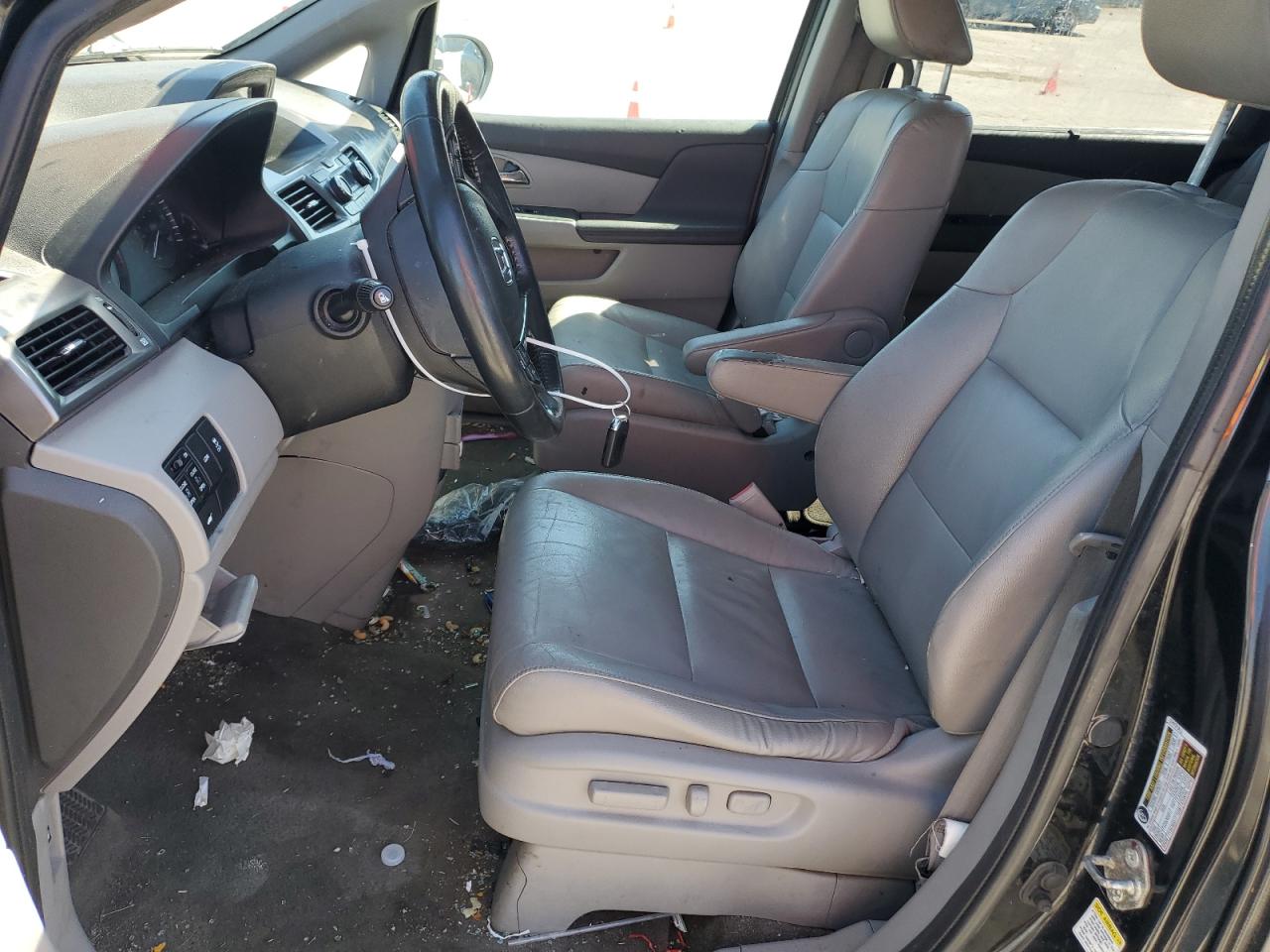 2015 Honda Odyssey - Image 7