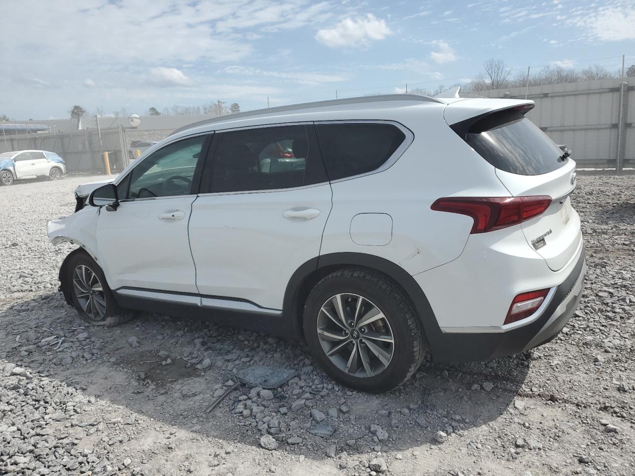 2019 Hyundai Santa Fe - Image 2