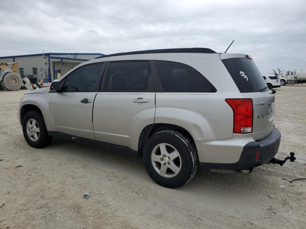 2007 Suzuki XL7 - Image 2