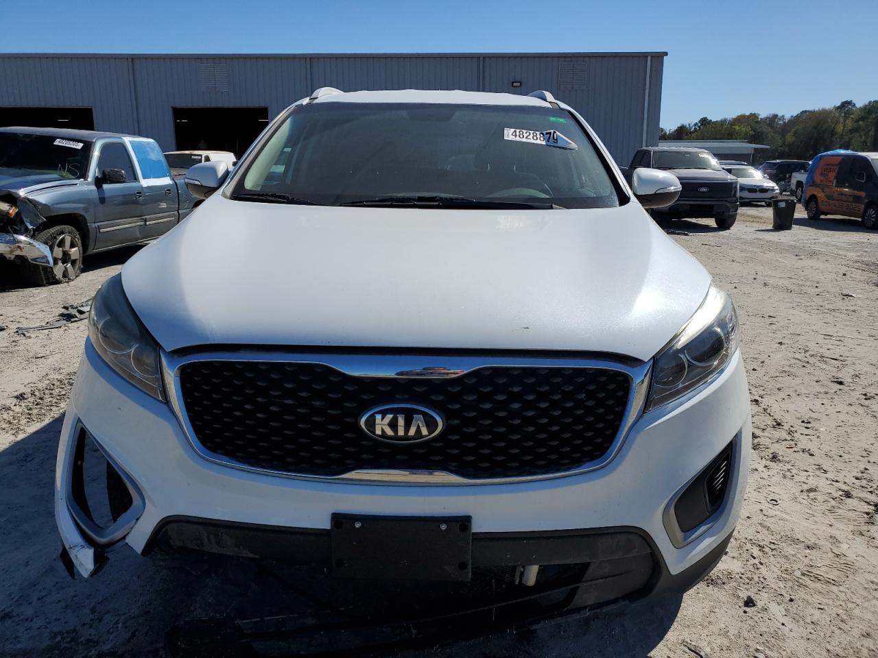 2017 Kia Sorento - Image 5