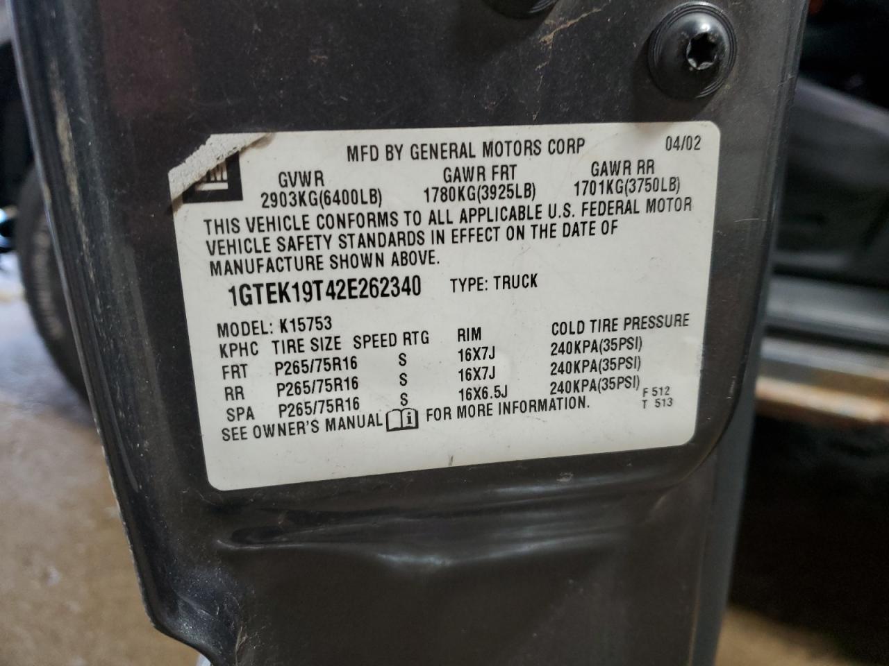 2002 GMC Sierra - Image 12
