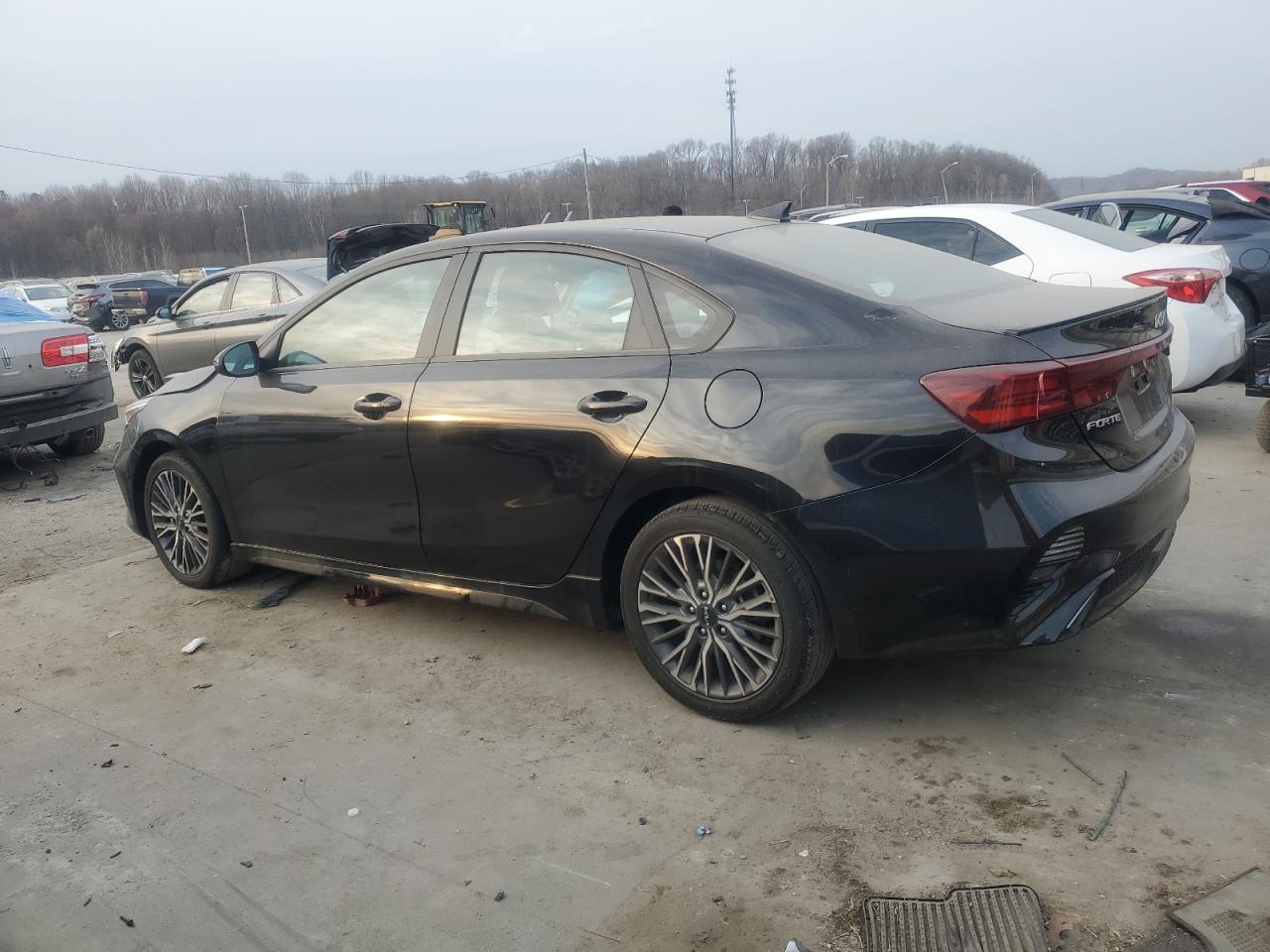 2023 Kia Forte - Image 2