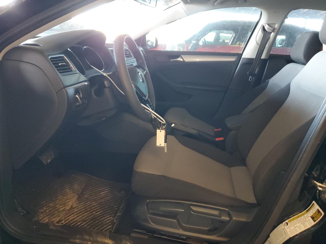 2017 Volkswagen Jetta - Image 7