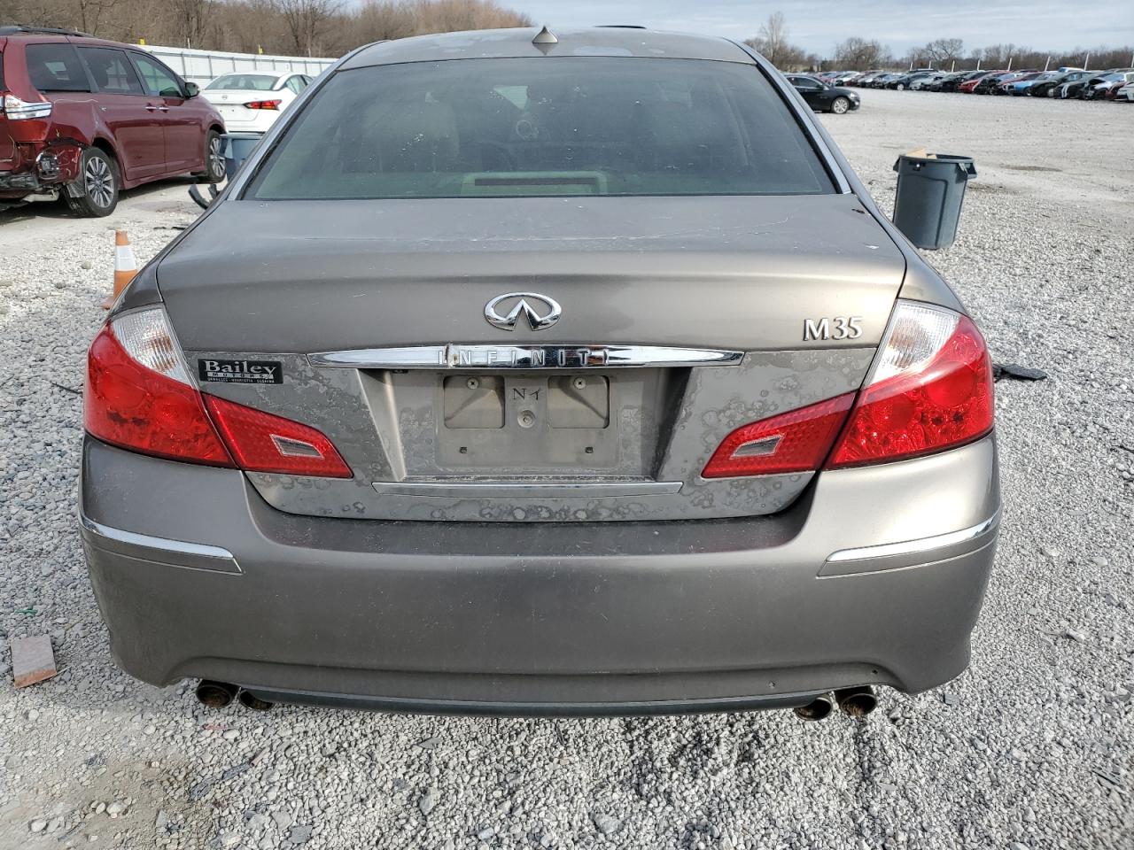2008 Infiniti M - Image 6
