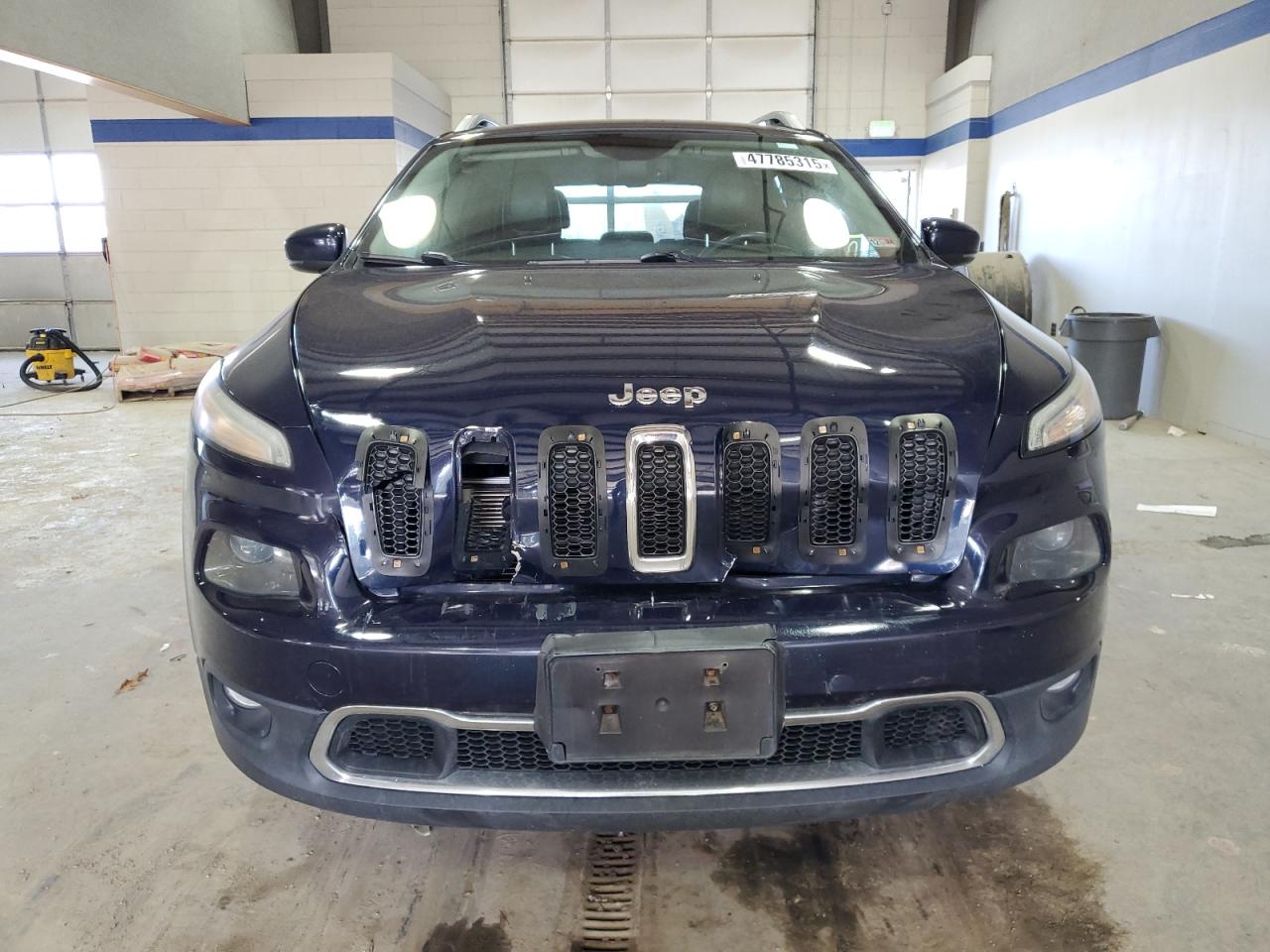 2014 Jeep Grand Cherokee - Image 5