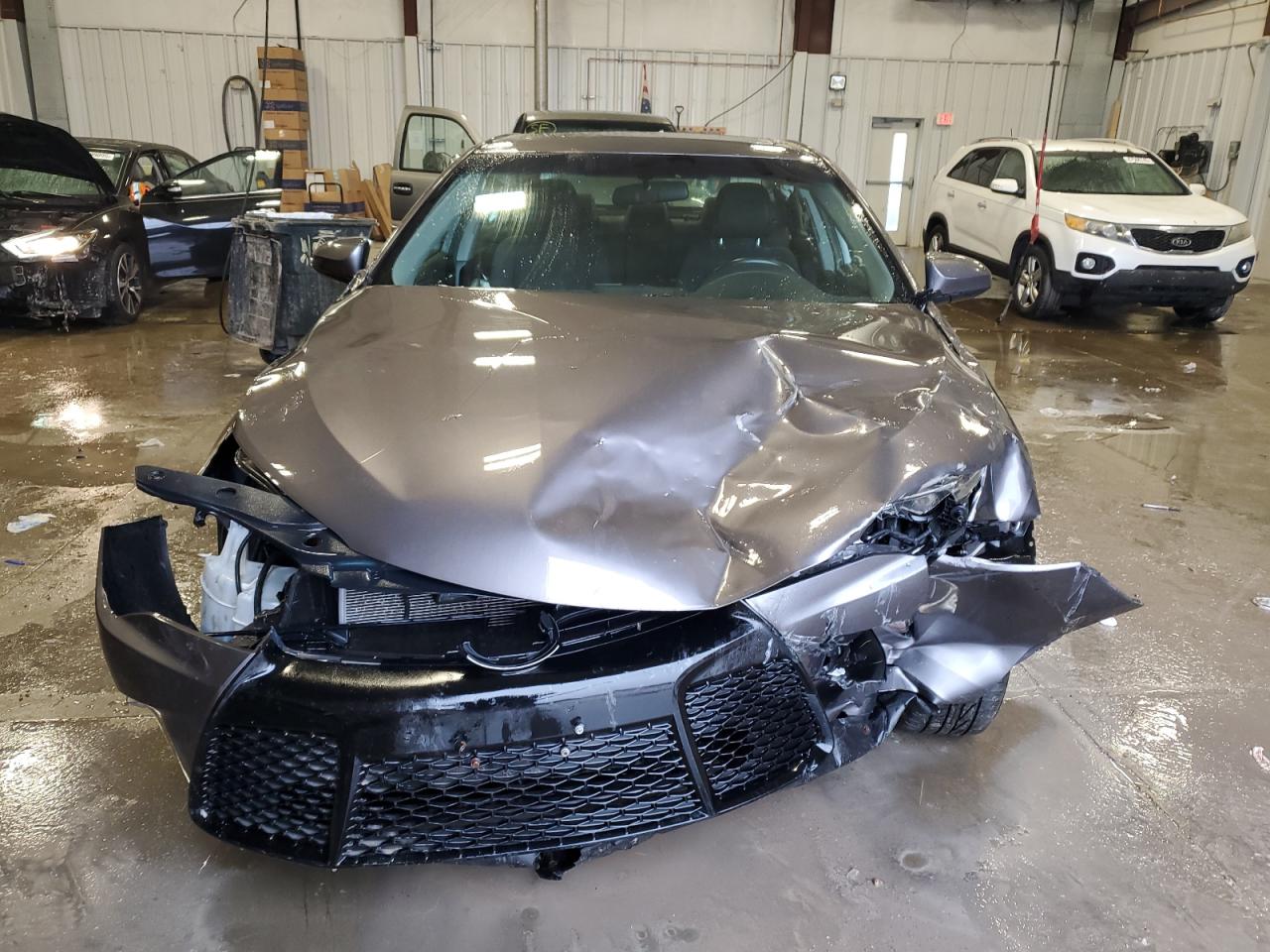 2017 Toyota Camry - Image 5