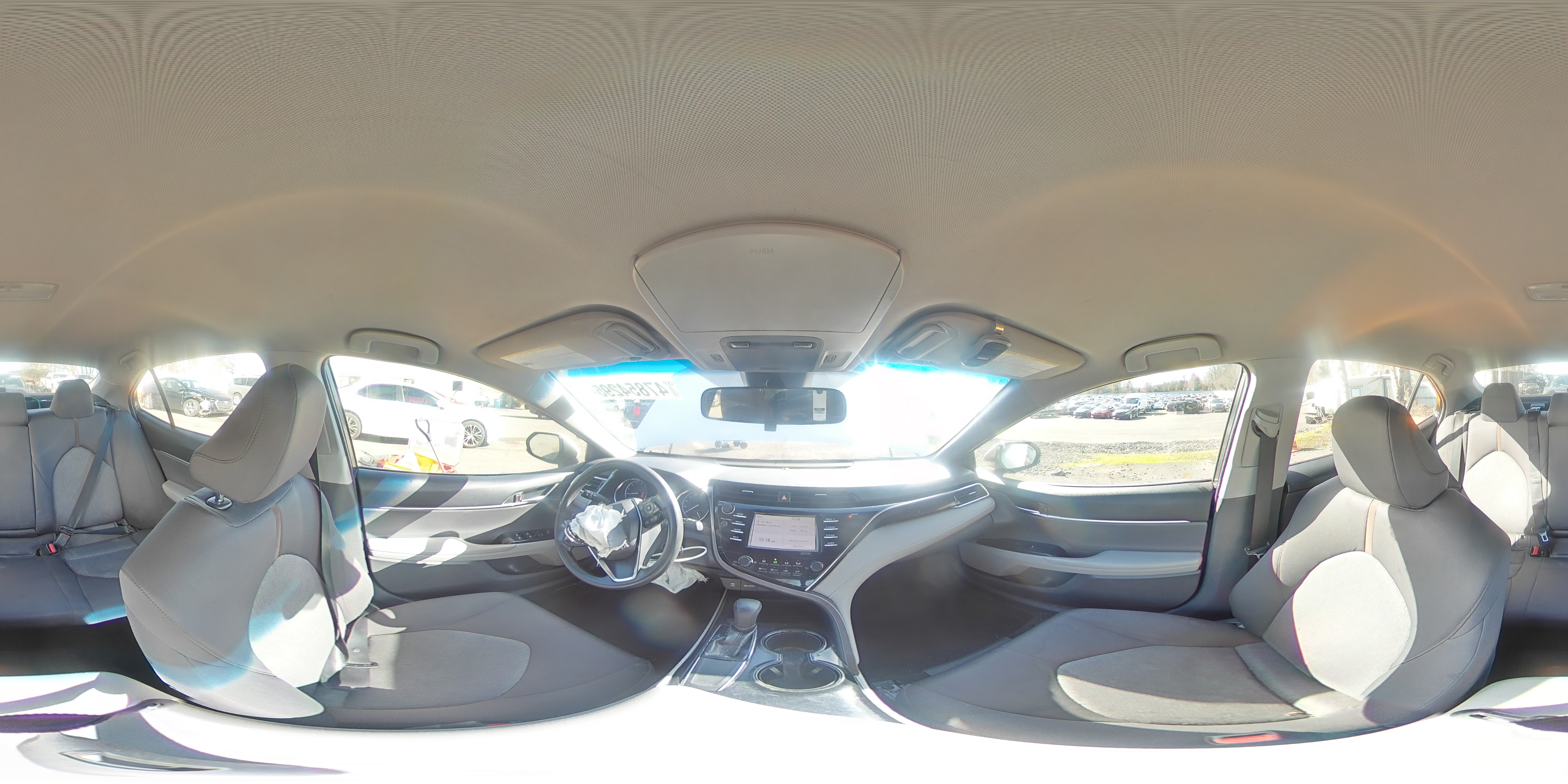 2018 Toyota Camry - Image 12