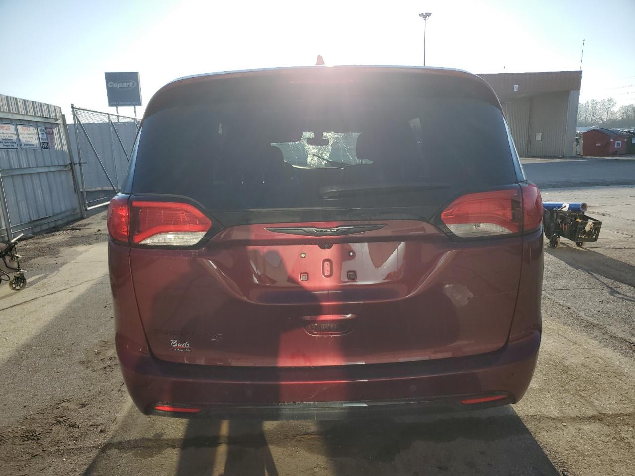 2020 Chrysler Pacifica - Image 6