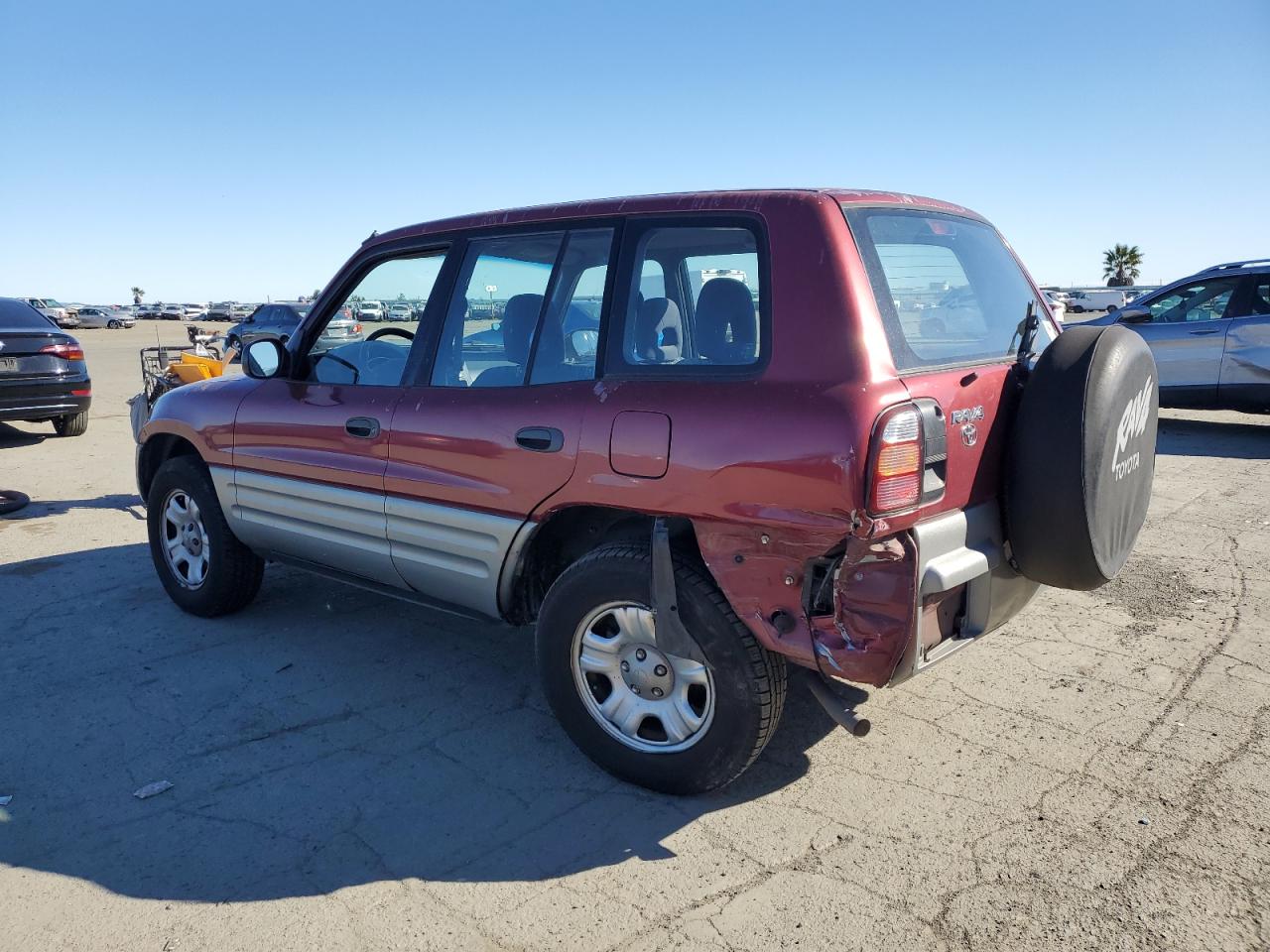2000 Toyota RAV 4 - Image 2