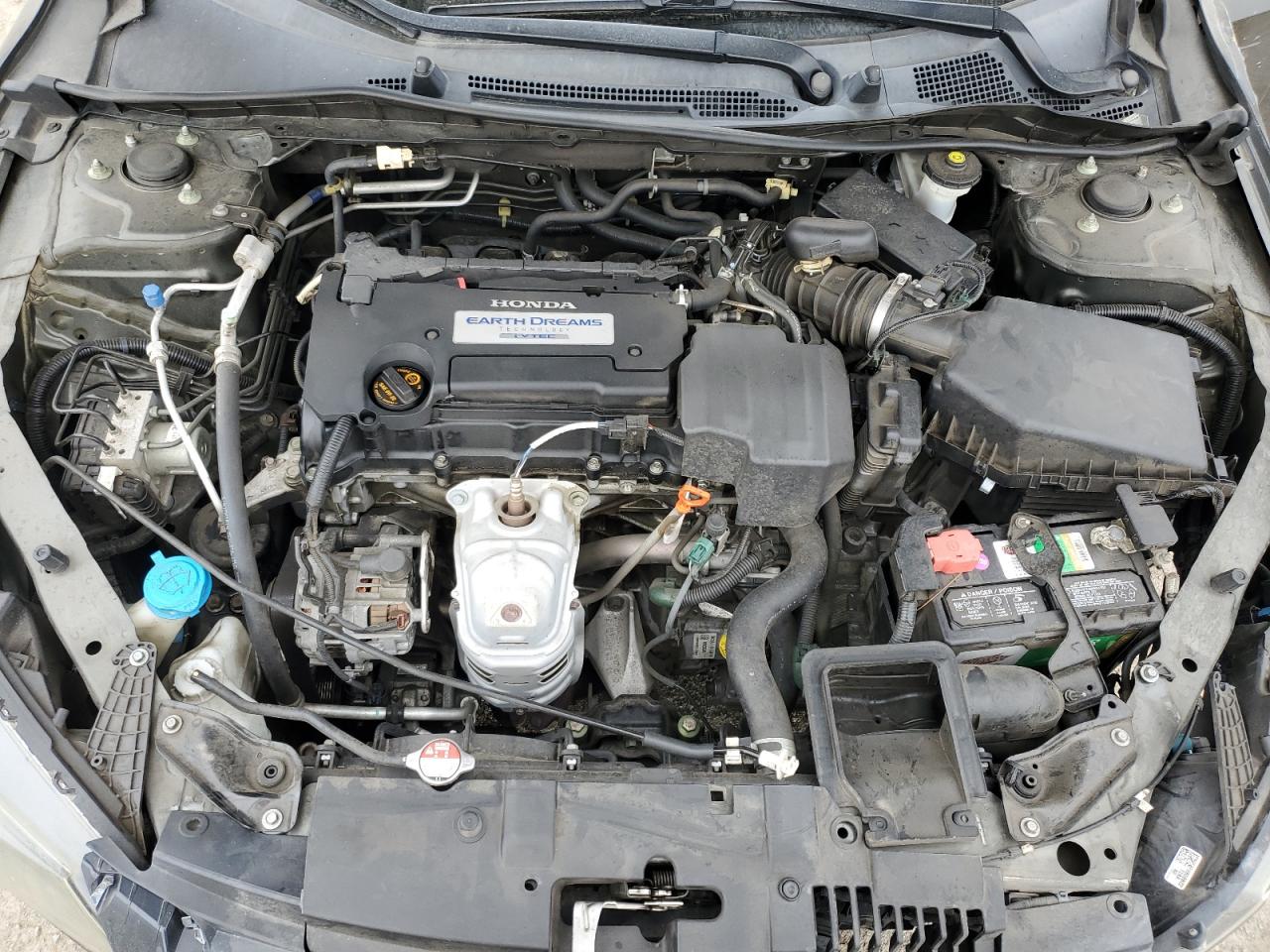 2013 Honda Accord - Image 12