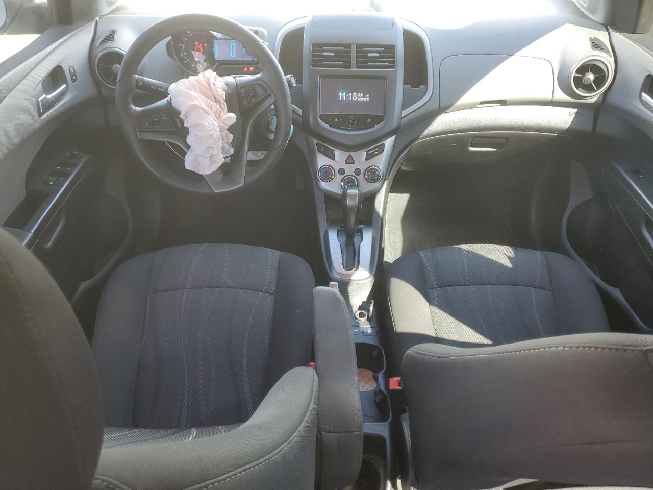 2015 Chevrolet Sonic - Image 8
