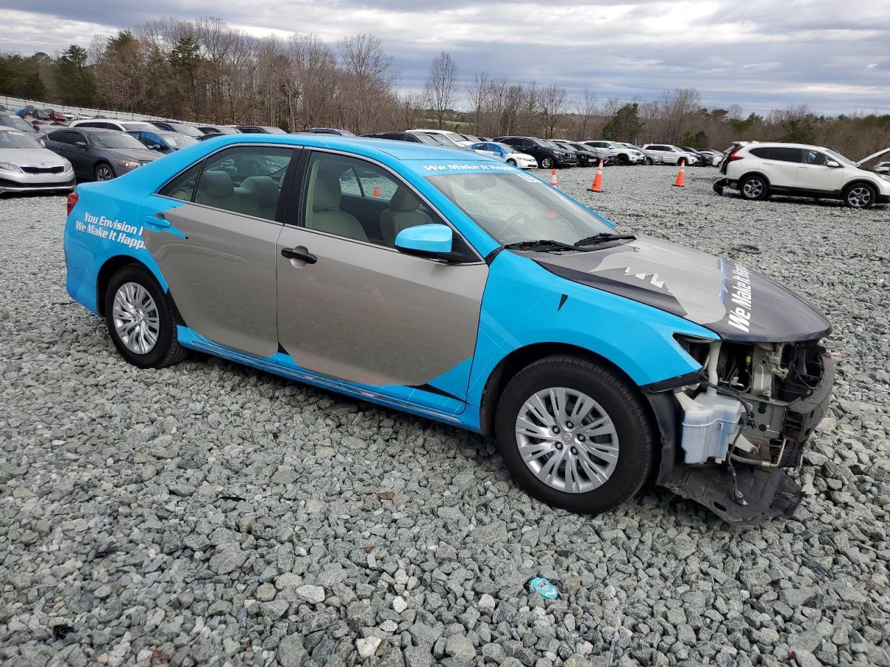 2014 Toyota Camry - Image 4