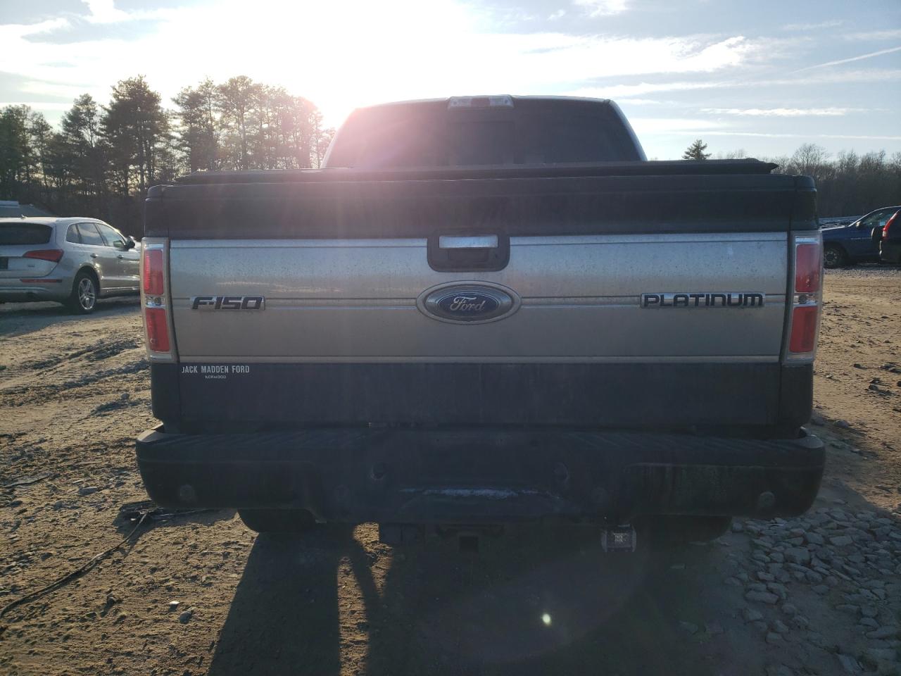 2011 Ford F-150 - Image 6