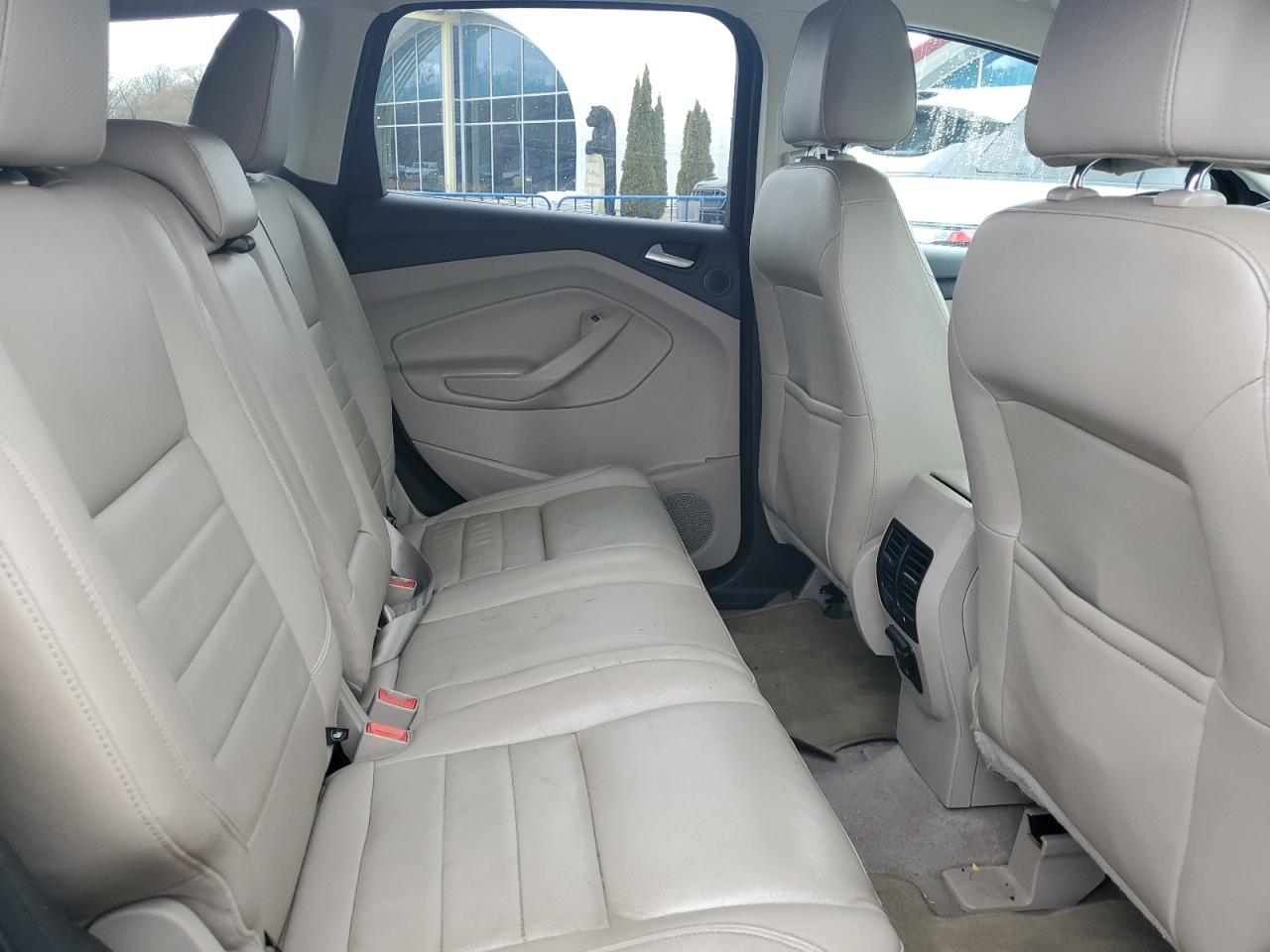 2014 Ford Escape - Image 11