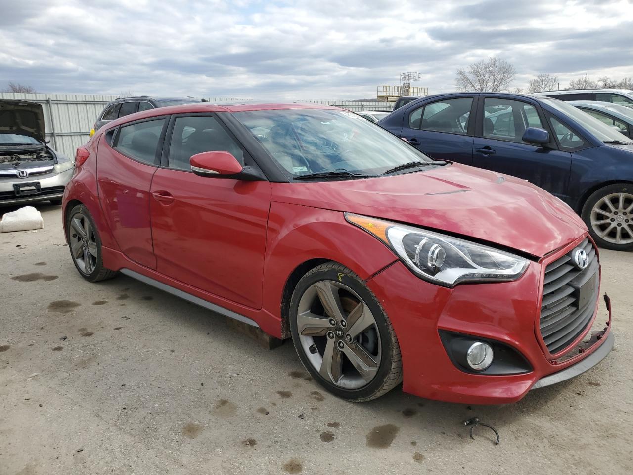 2013 Hyundai Veloster - Image 4