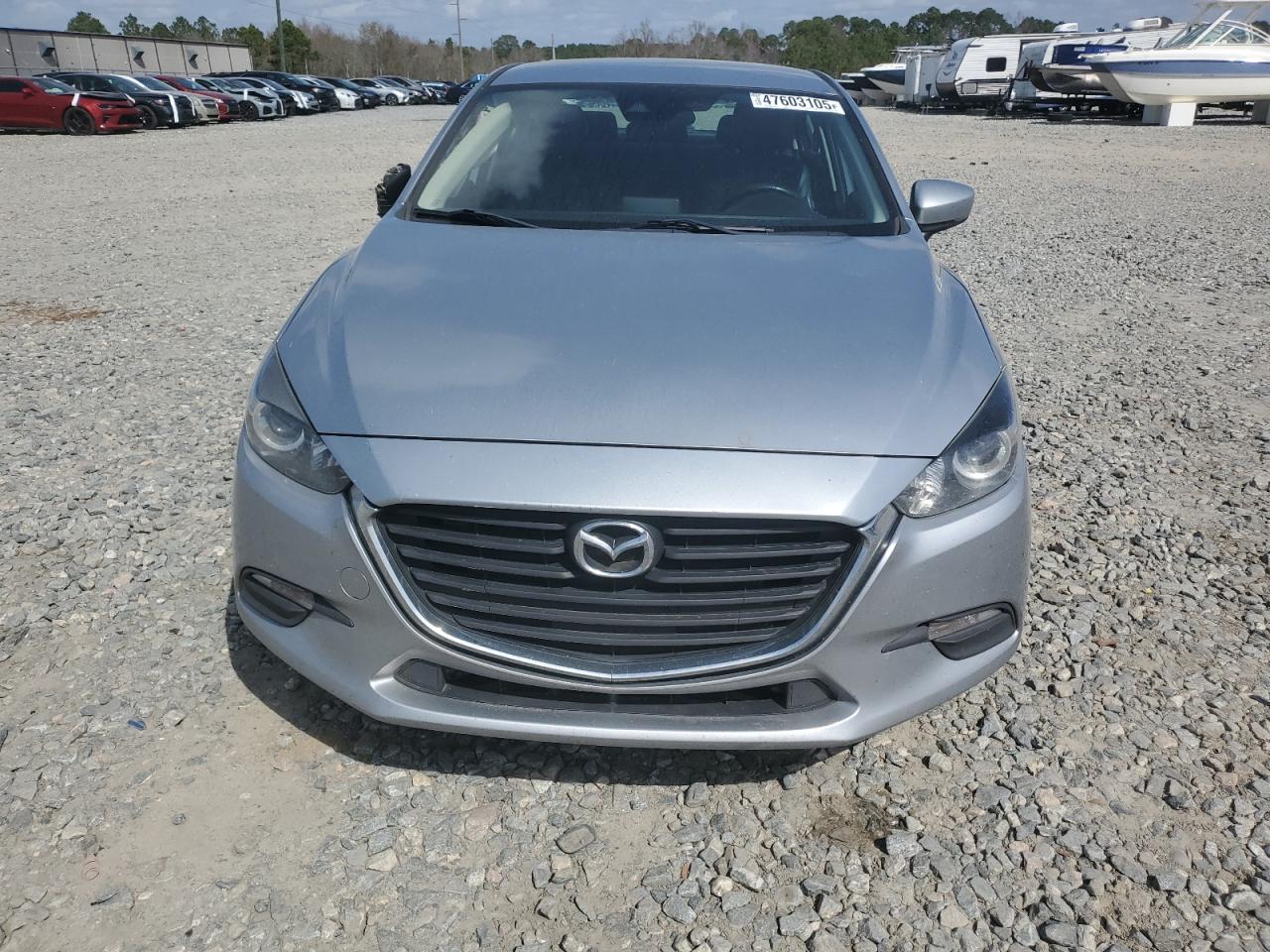 2018 Mazda 3 - Image 5