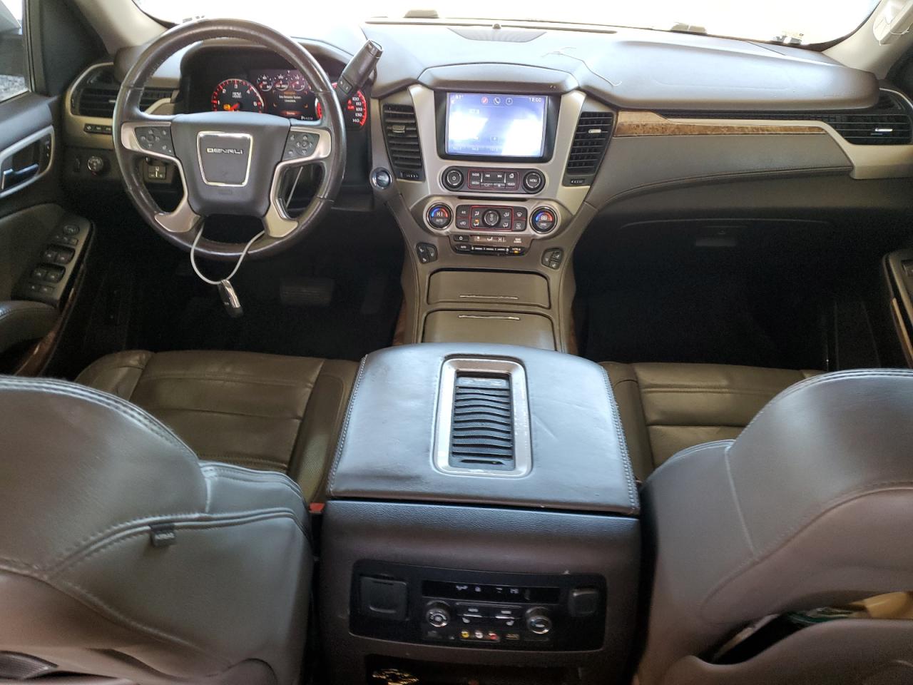 2015 GMC Yukon - Image 8