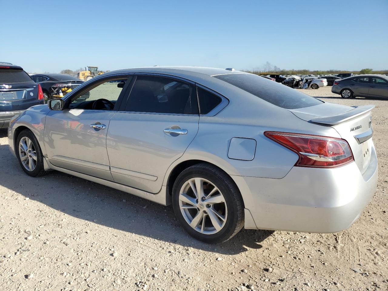 2013 Nissan Altima - Image 2