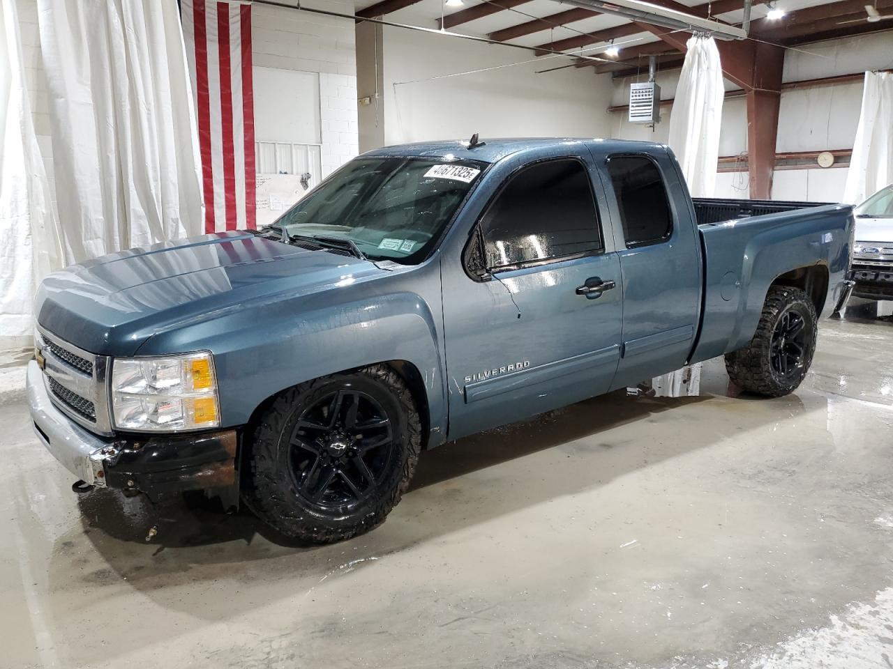 2012 Chevrolet Silverado - Image 1