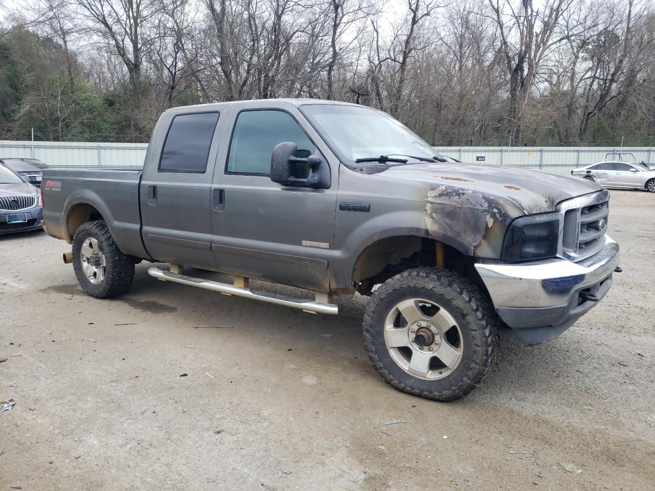2003 Ford F250 - Image 4