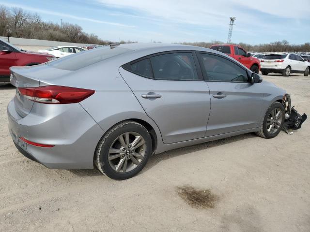  HYUNDAI ELANTRA 2017 Srebrny