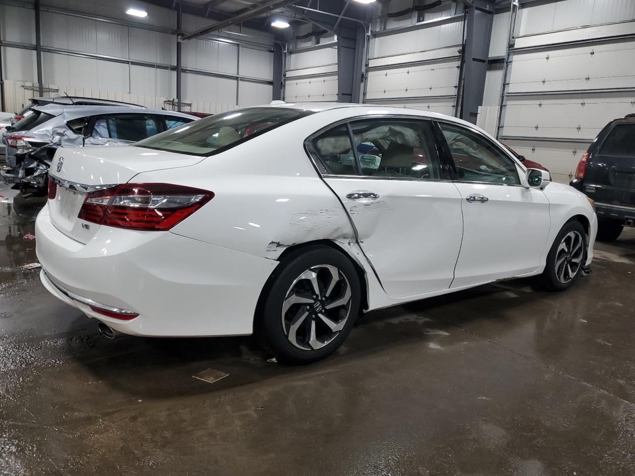 2017 Honda Accord - Image 3