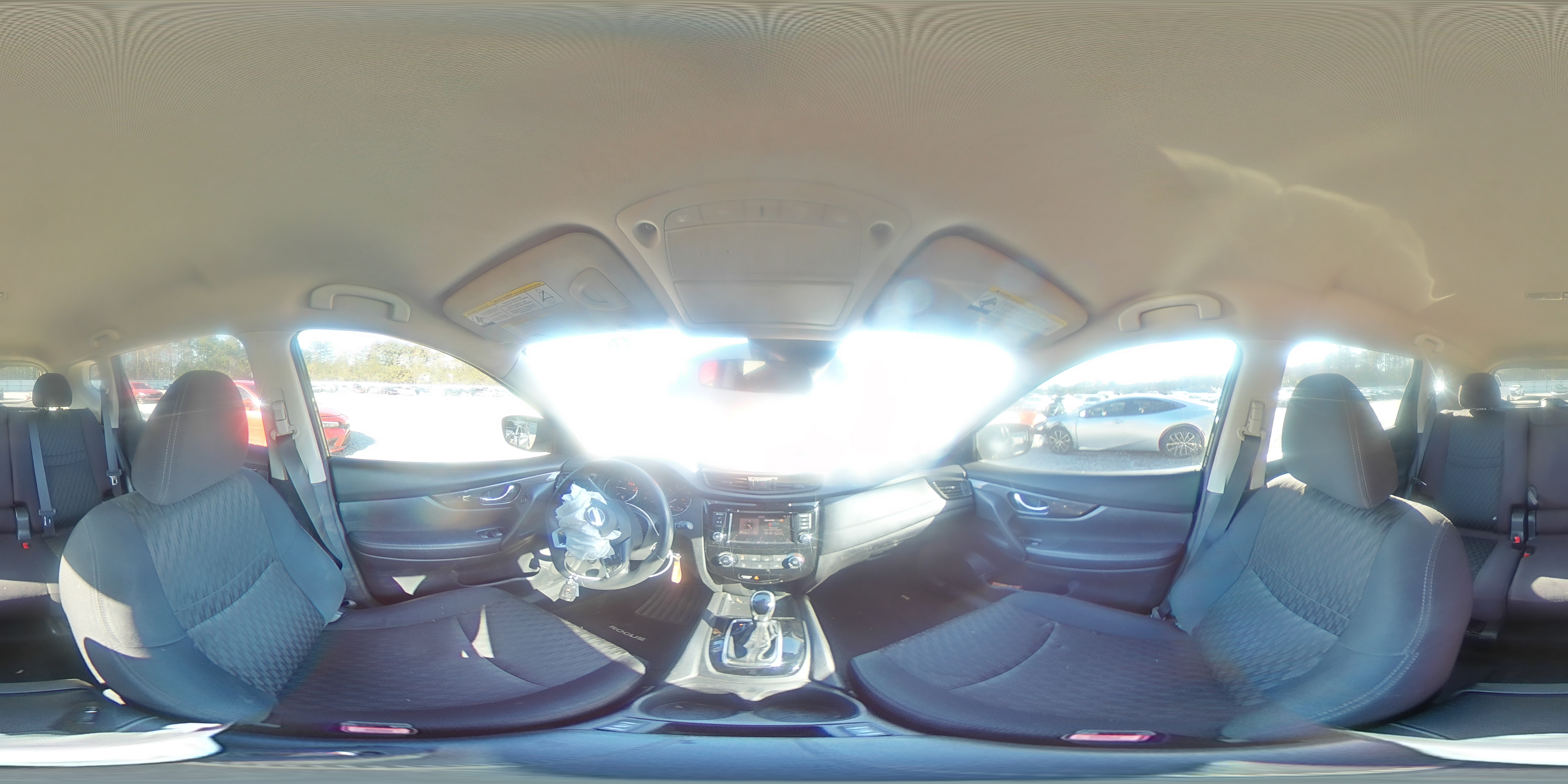 2019 Nissan Rogue - Image 14