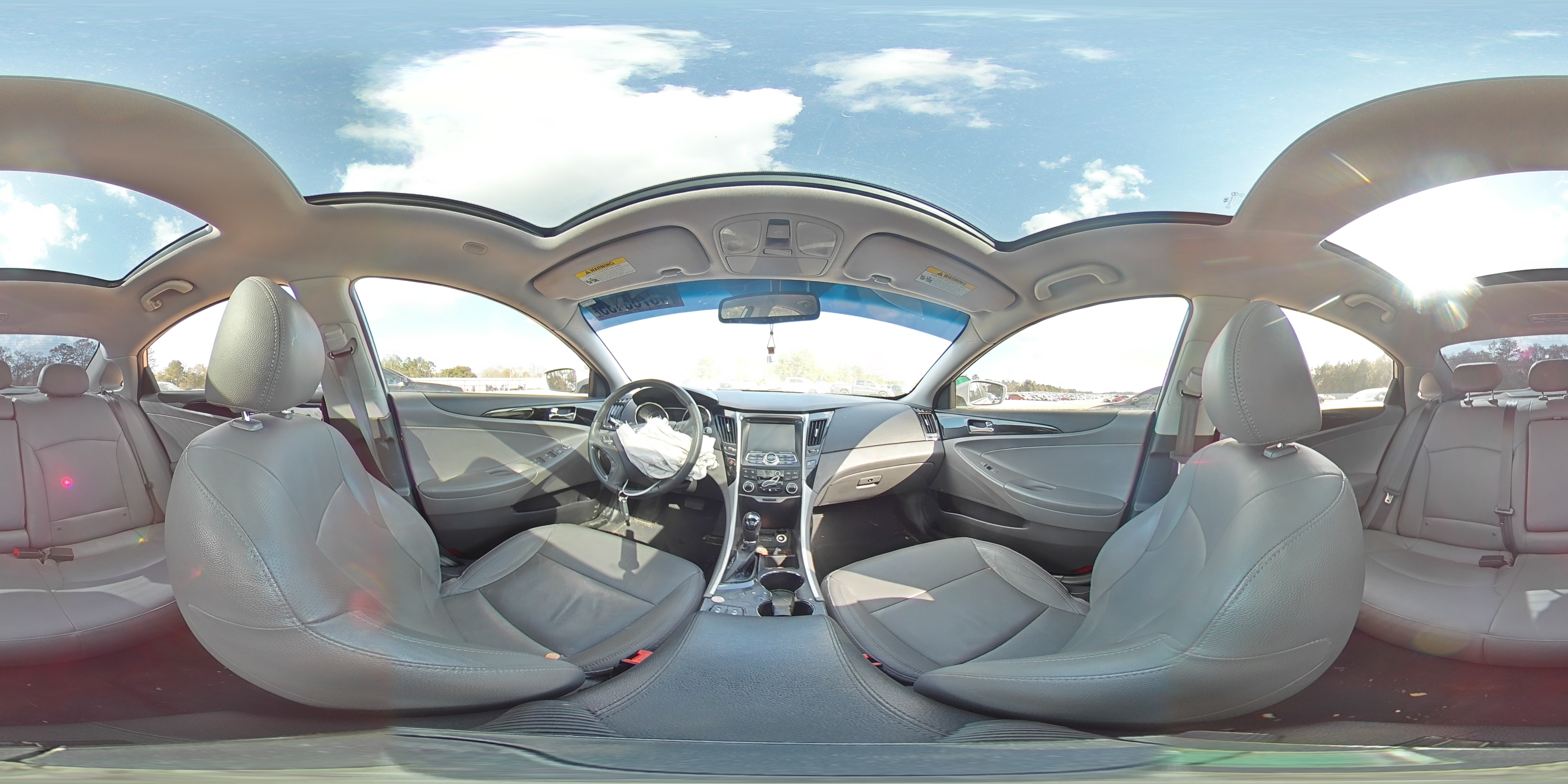 2012 Hyundai Sonata - Image 12