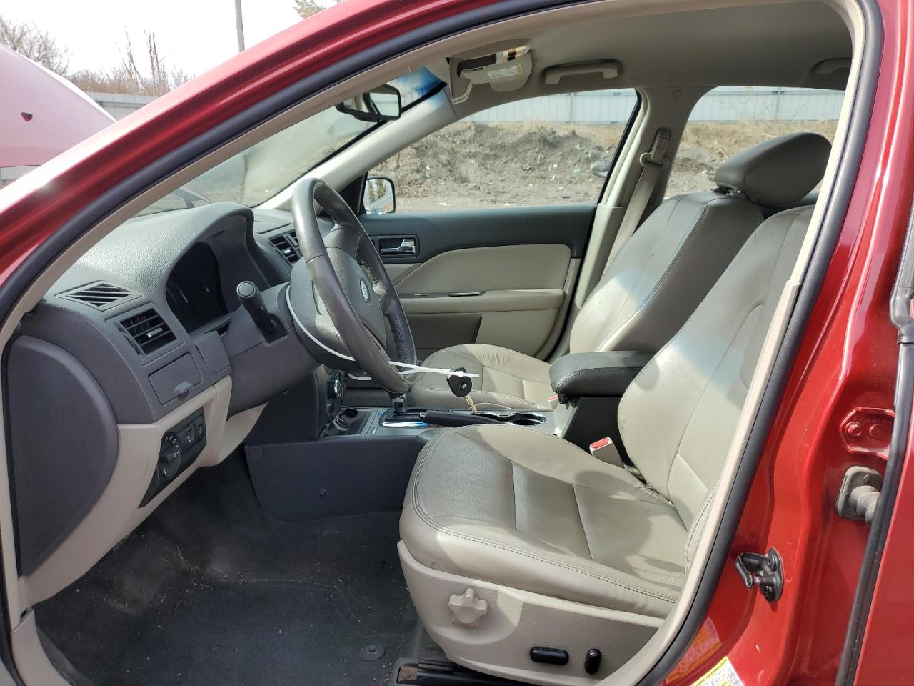 2010 Ford Fusion - Image 7