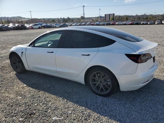  TESLA MODEL 3 2022 Белый