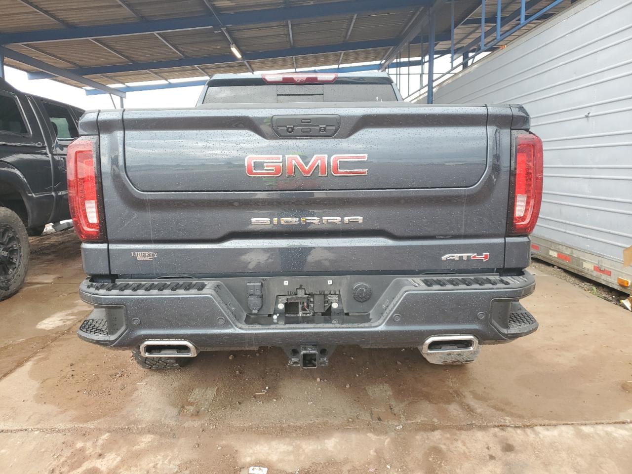 2022 GMC Sierra - Image 6